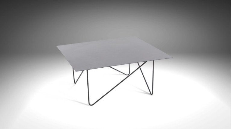 Table basse carrée en acier vernis SHAPE - Multiples coloris disponibles pour cette table en toute simplicité