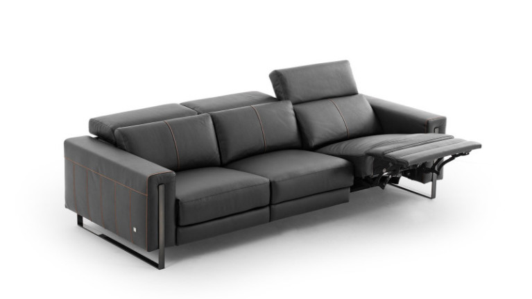 Infinity B sofa | Multiple dimensions and configurations