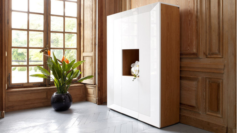 4-door tall unit VIGO | High-end furniture for a designer living room