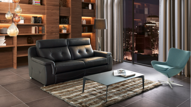 MERCURE Sofa | The elegance of leather in your living room