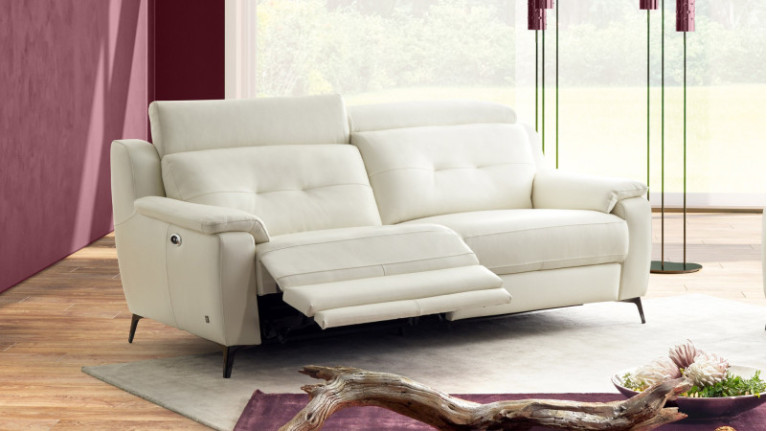 Canapé relaxation électrique KILIAN - Formes apaisantes et soutien parfait pour ce canapé 2 3 places relax déclinable en plusieu