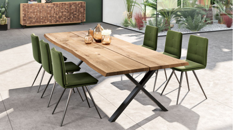 Table de repas en bois MASSIVE - Une table sur-mesure réalisable dans plusieurs dimensions et teintes. Bois massif.