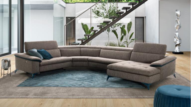 MONZA panoramic corner sofa | A high-end living room