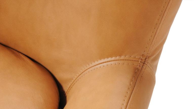 COSY swivel armchair | Combine comfort and design in your living room