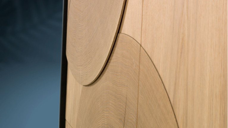 Vitrine 2 portes EQUINOXE | ODE À LA NATURE ET À LA LUMIÈRE
