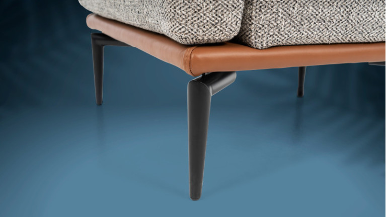 BONNIE I convertible armchair Small in size, big in style