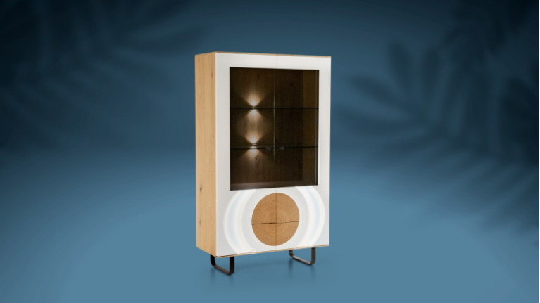 Vitrine 2 portes AUSTRAL en placage chêne, laque ou céramique