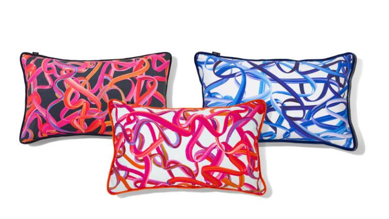 RUBANS velvet cushion I Design by Amélie Choquet. 3 colors
