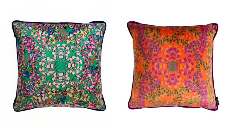 PRINTEMPS velvet cushion I Designed by Amélie Choquet. 4 colors