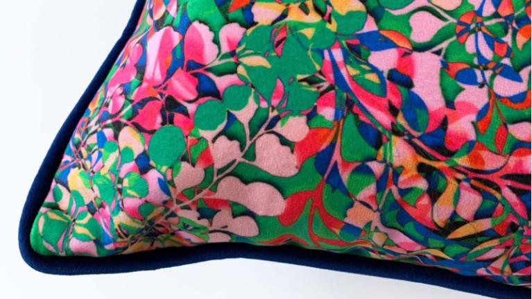 PRINTEMPS velvet cushion I Designed by Amélie Choquet. 4 colors