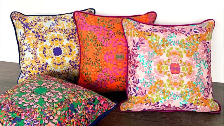 PRINTEMPS velvet cushion I Designed by Amélie Choquet. 4 colors