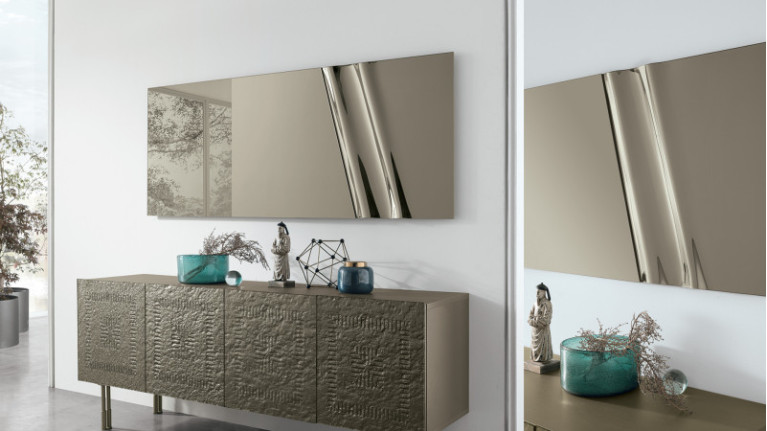 Mirror SETH | Rectangular and graphic shape