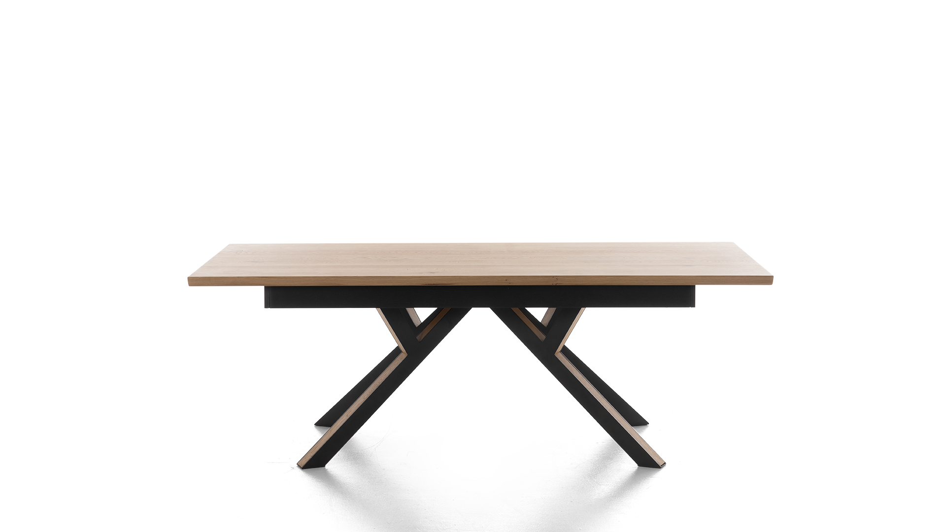 RELIEF extendable wood and metal dining table