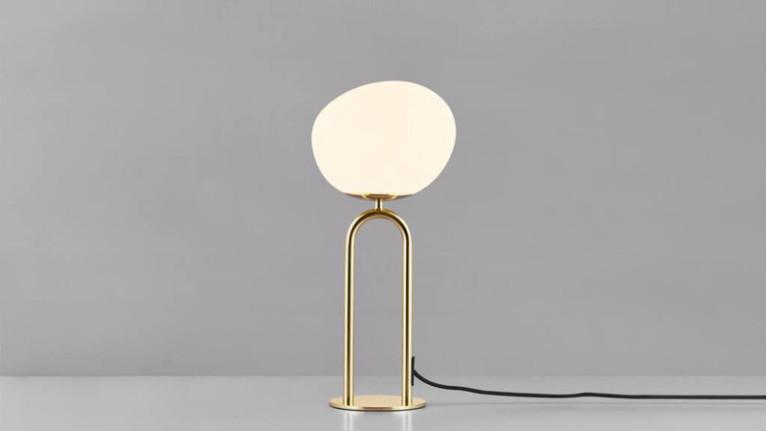 Lamp SHAPES I Shade in mouth-blown opal glass