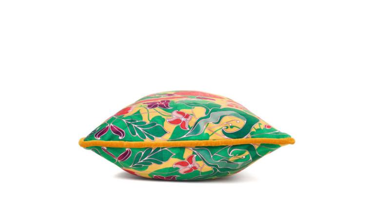 AU JARDIN velvet cushion I Designed by Amélie Choquet. 3 colorful worlds
