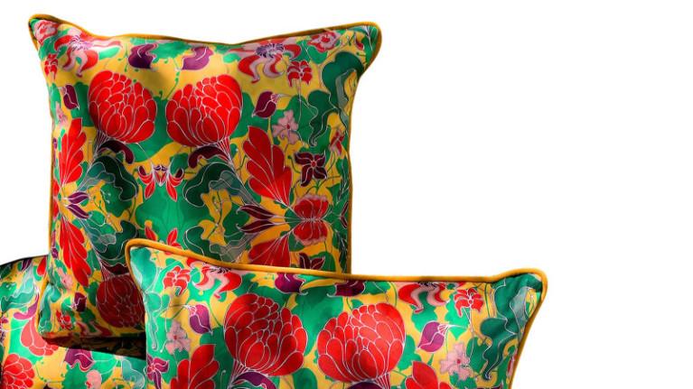 AU JARDIN velvet cushion I Designed by Amélie Choquet. 3 colorful worlds