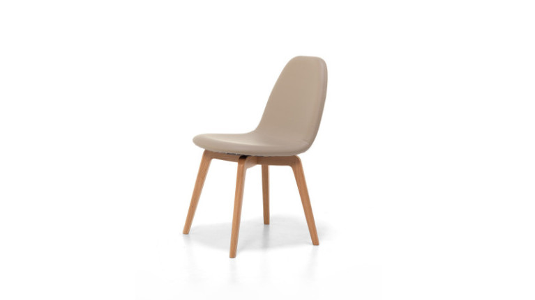 Chaise KUBE - Coloris au choix et piétement personnalisable pour une chaise à l'image de votre intérieur. Qualité italienne.