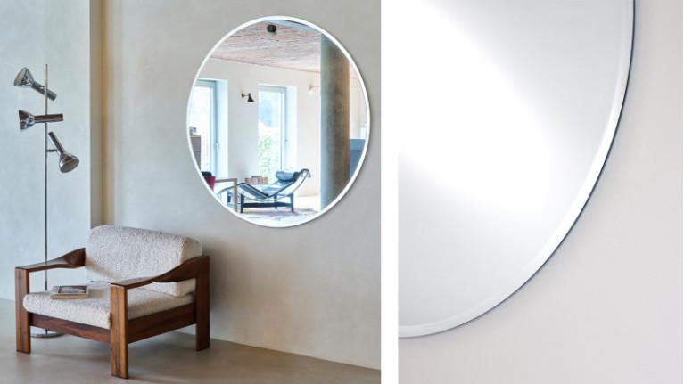 GLOBO I mirror Bevelled edges and oak hooks