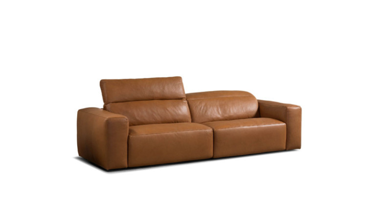 BEVERLY Sofa - Comfort par excellence. Italian sofa in leather or fabric, with goose feather upholstery