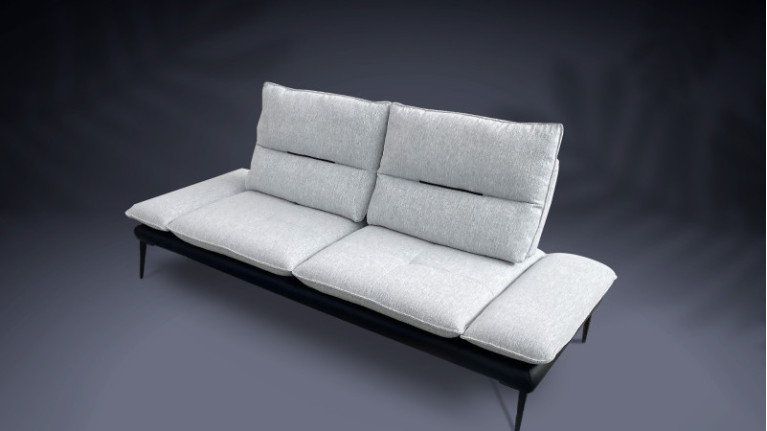 VALENTINO leather sofa | The refinement of Italian design