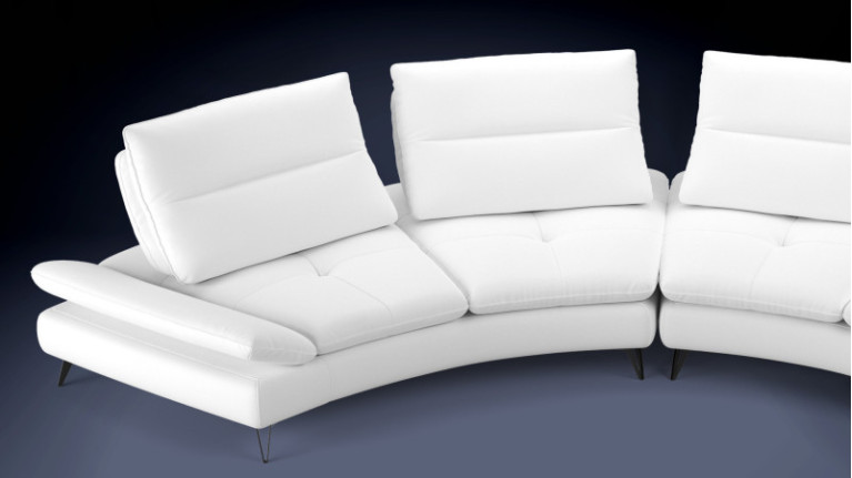6-seater leather sofa ARCHI | Bold, supple design