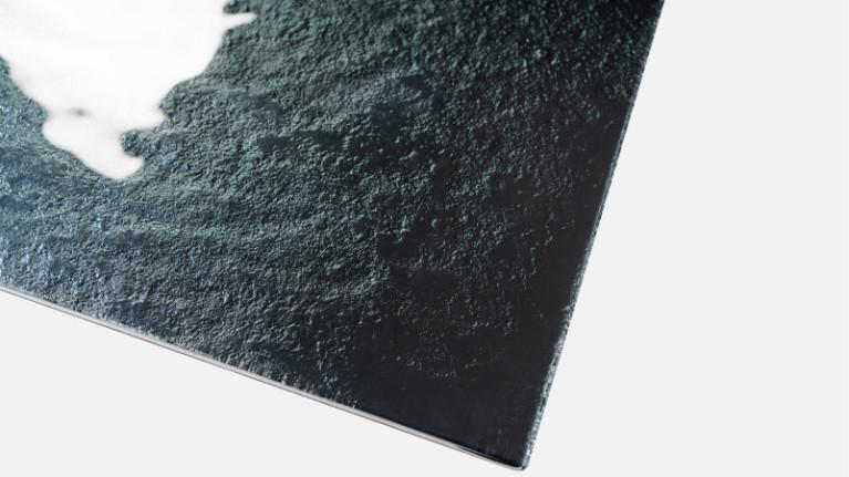 Extendable dining table with fused glass top X FACTOR