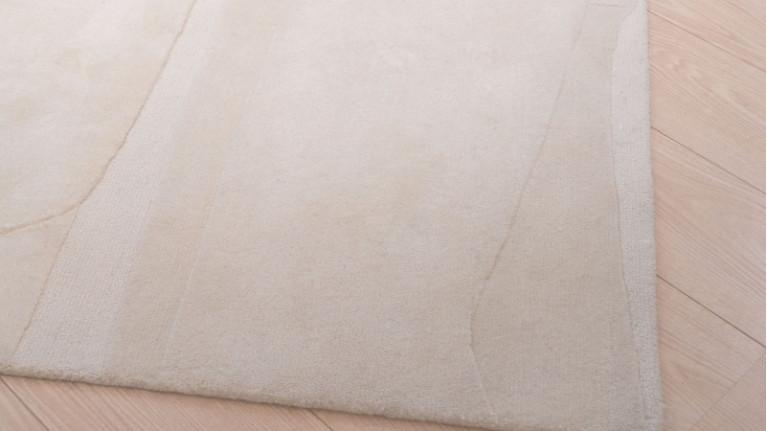 Rectangular rug COLLAGE| subtle play of relief and shadow