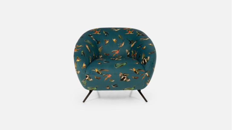 CASSANDRA headrestless armchair | Design and contemporary
