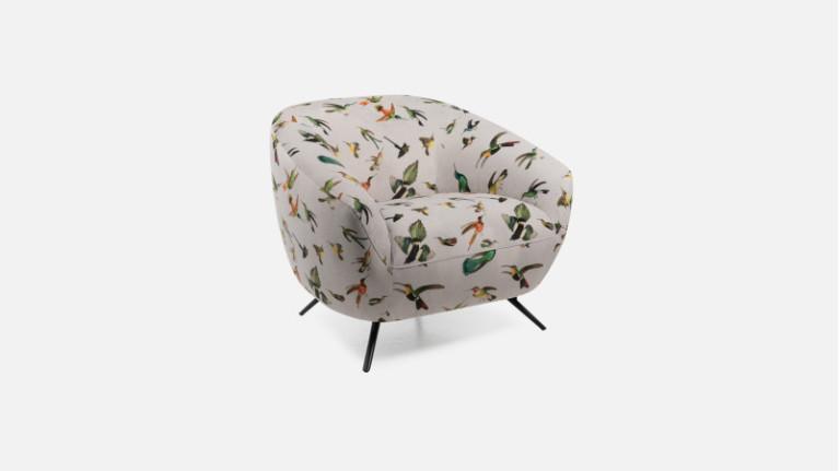 CASSANDRA headrestless armchair | Design and contemporary