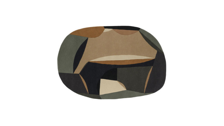 POLIA SHAPE oval wool rug with abstract shapes