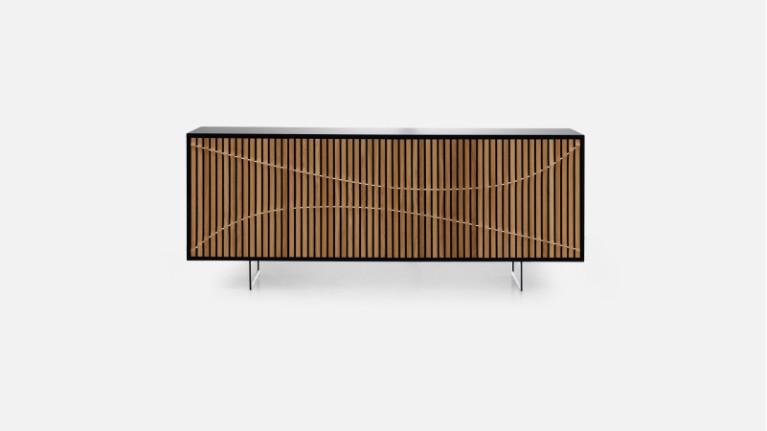 VOGUE 4-door sideboard | A heat wave