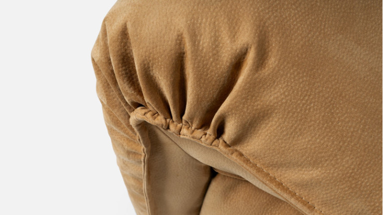 VOLA fabric corner sofa | Generous dimensions