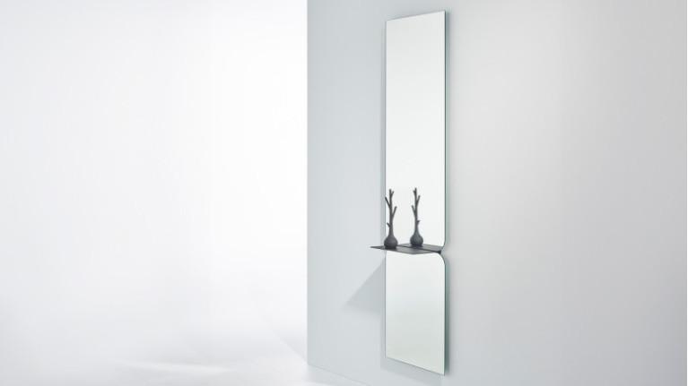 Mirror SIZE | Elegant and functional design
