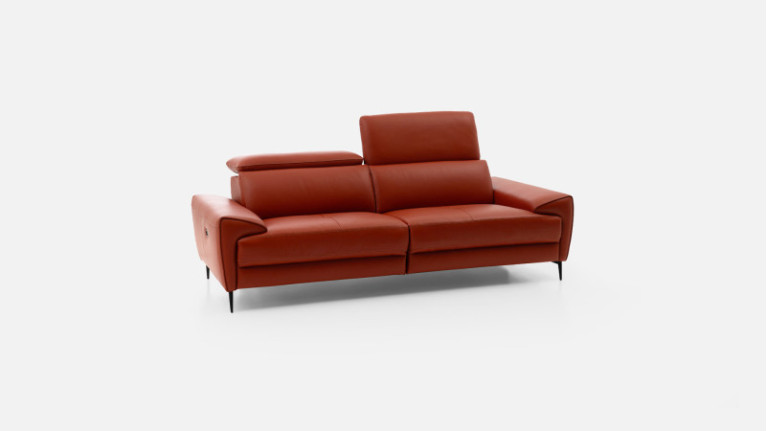 MONTANA Sofa | Vintage Elegance