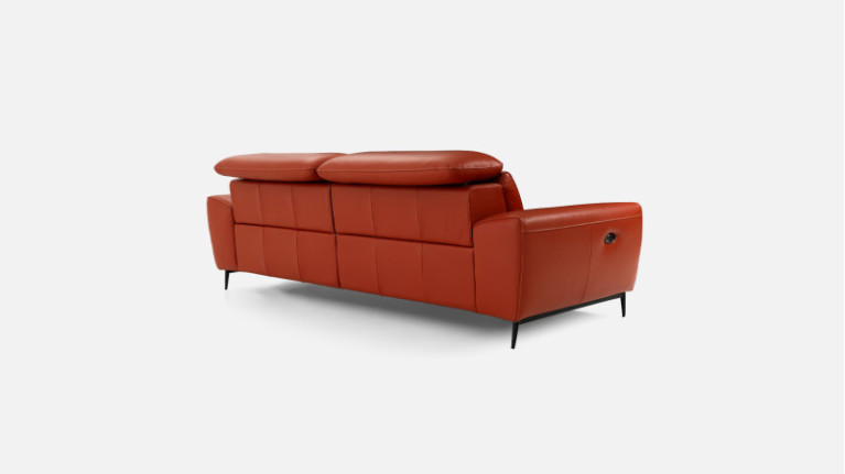 MONTANA Sofa | Vintage Elegance