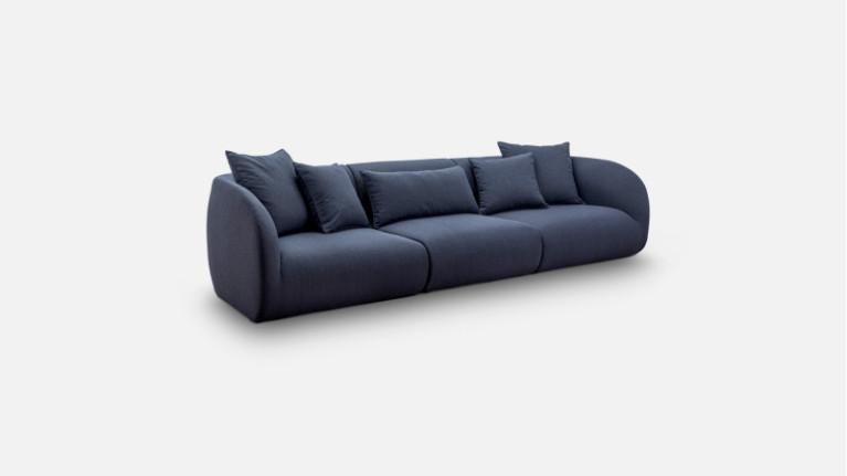RIVA maxi sofa | Wrap-around curves and generous comfort