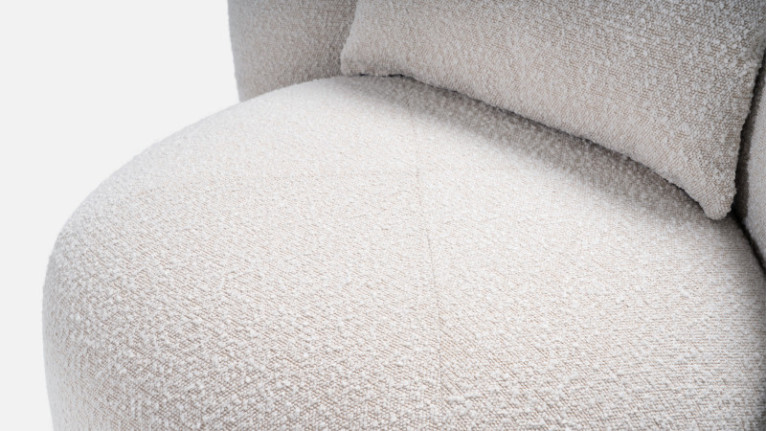 MOLLIS armchair and sofa section l Enveloping curves