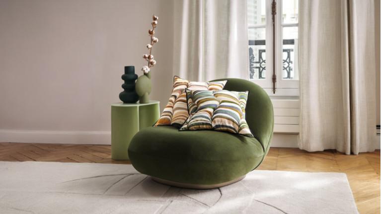 STRATES cushion | The illusion of relief