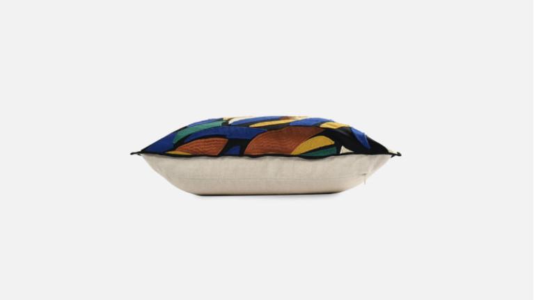 DEFILE cushion | Sumptuous embroidery