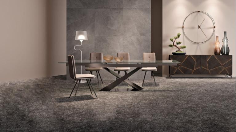 ECLIPSE white ceramic dining table | A high-end dining room