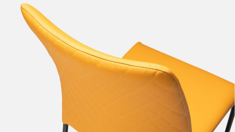 POLA chair | Customize yours