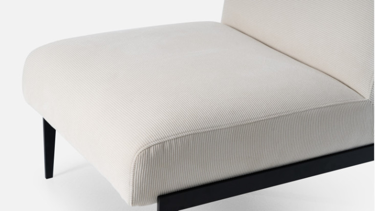 BELLINA armchair | Comfortable and design at the same time