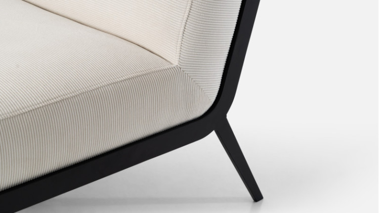 BELLINA armchair | Comfortable and design at the same time