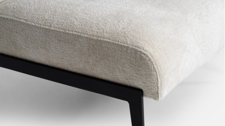 BELLINA armchair | Comfortable and design at the same time