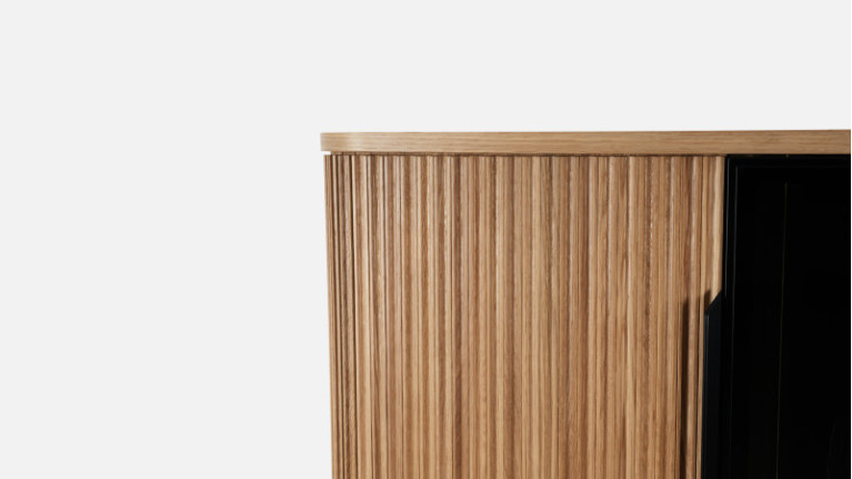 Vitrine CANNELE | Soft, harmonious curves