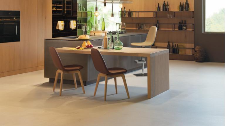 KUBE stool - Customizable color and base