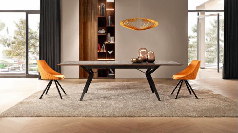 Extendable dining table PIANA | A top-of-the-range dining room