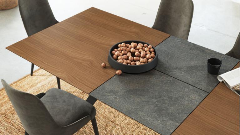 Extendable dining table PIANA | A top-of-the-range dining room