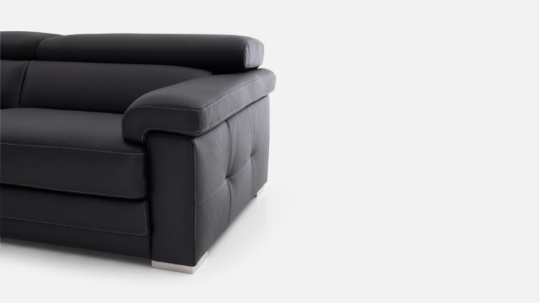 MONICA 3-seater leather sofa | Timeless elegance