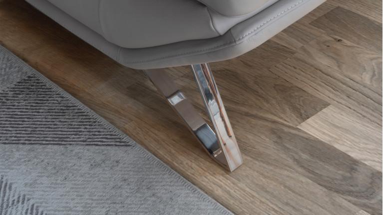 FLY leather corner sofa | A contemporary living room